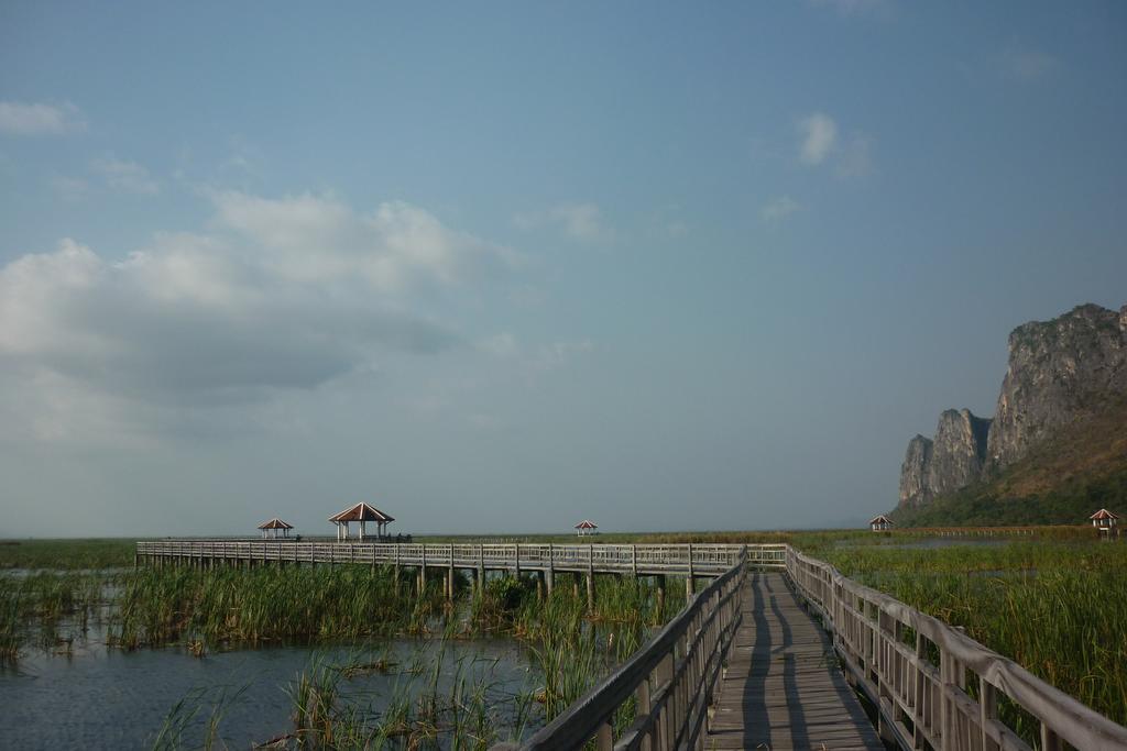 Maneemudjalin Resorts Farm Stay Sam Roi Yot Exterior foto